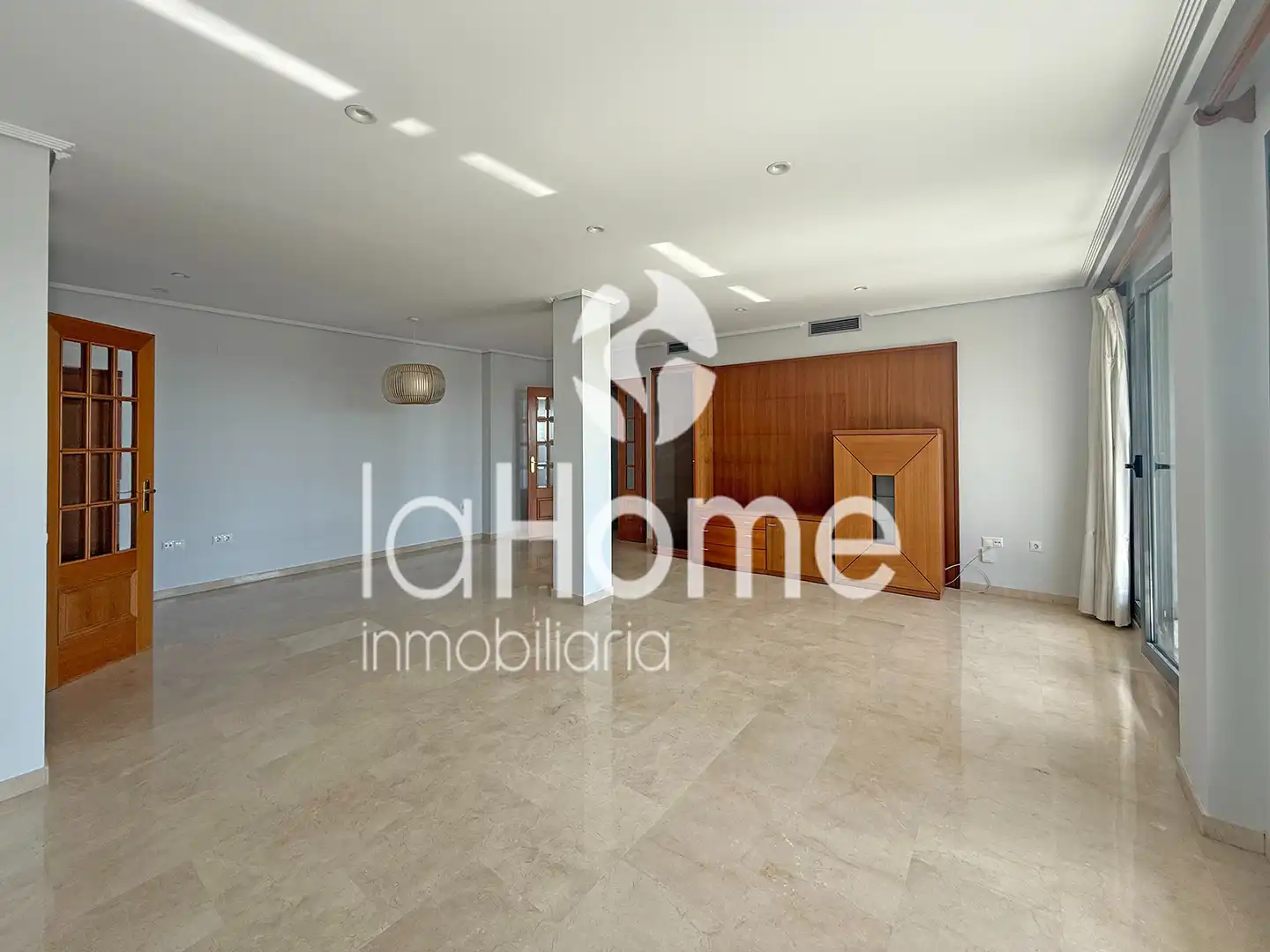 Piso de alquiler en Valencia con Aire acondicionado, Calefacción y Terraza