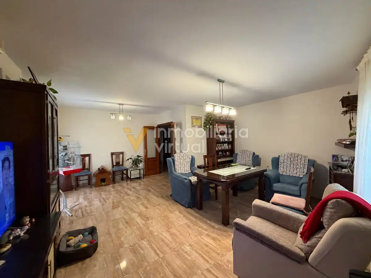 Erdgeschosswohnung zum Verkauf in Calle Collados 17