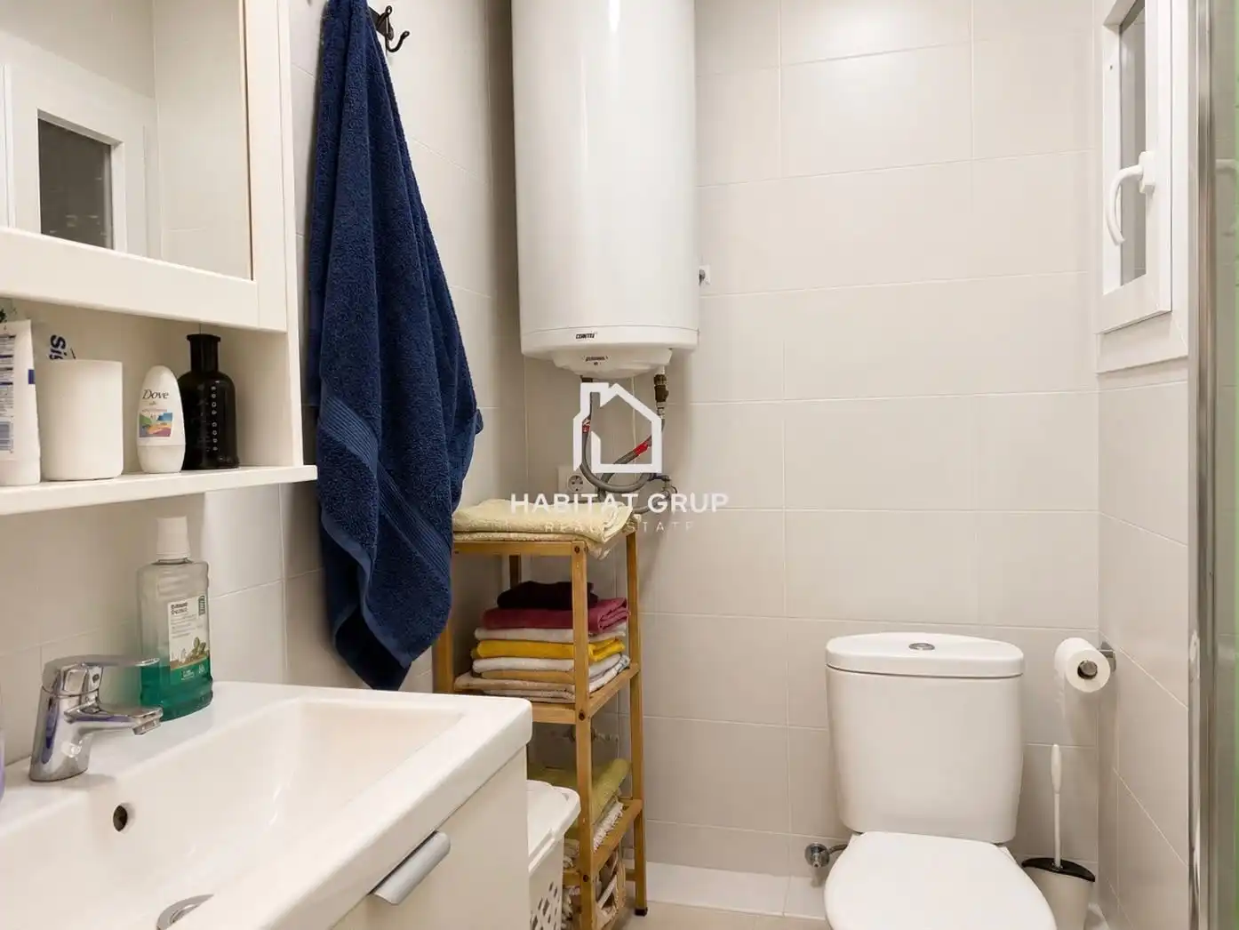 Bathroom of Flat for sale in Es Castell  with Air Conditioner and Terrace