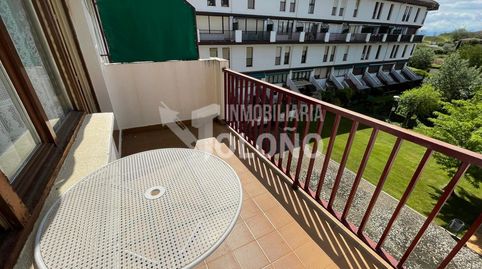 Duplex en urbanización con piscina