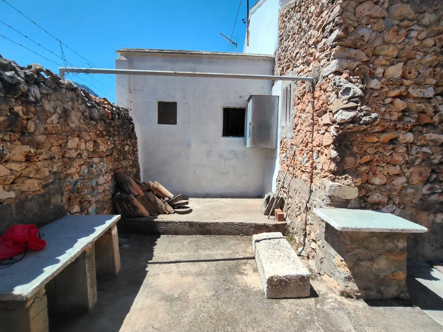 Finca rústica en venda en Simat de la Valldigna amb Jardí privat, Traster i Piscina