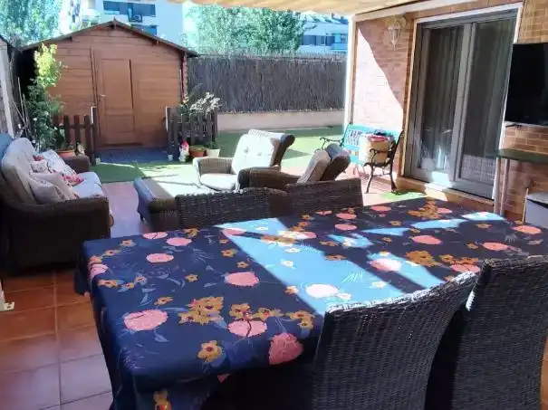 Terrassa de Pis en venda en Alcorcón amb Aire condicionat i Piscina