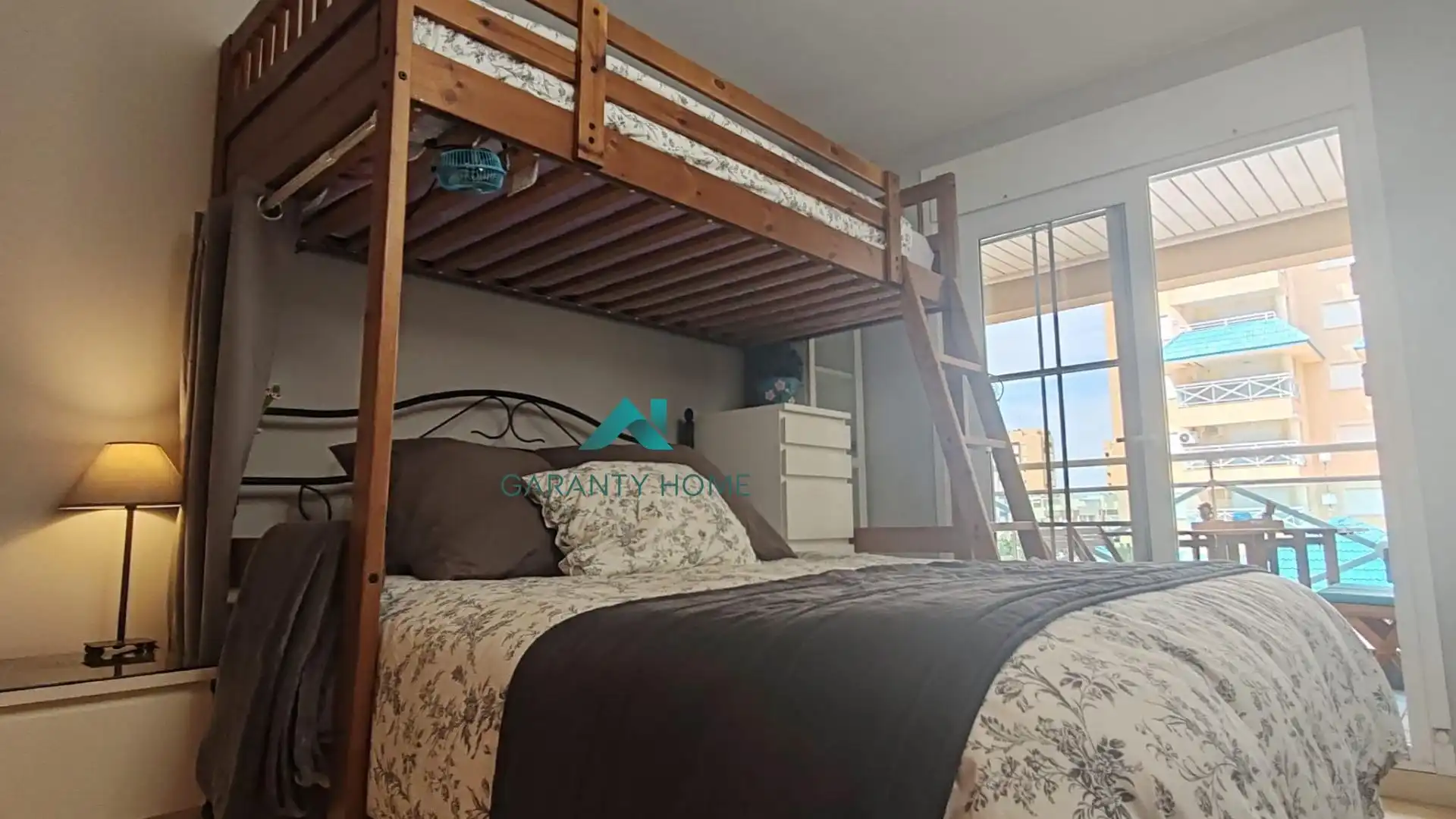 Habitación de Apartamento en venta en La Manga del Mar Menor con Aire acondicionado, Jardín privado y Terraza