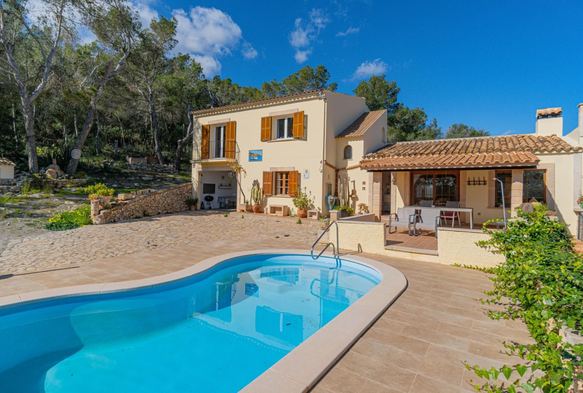 Vista exterior de Finca rústica en venda en Manacor amb Calefacció, Jardí privat i Terrassa