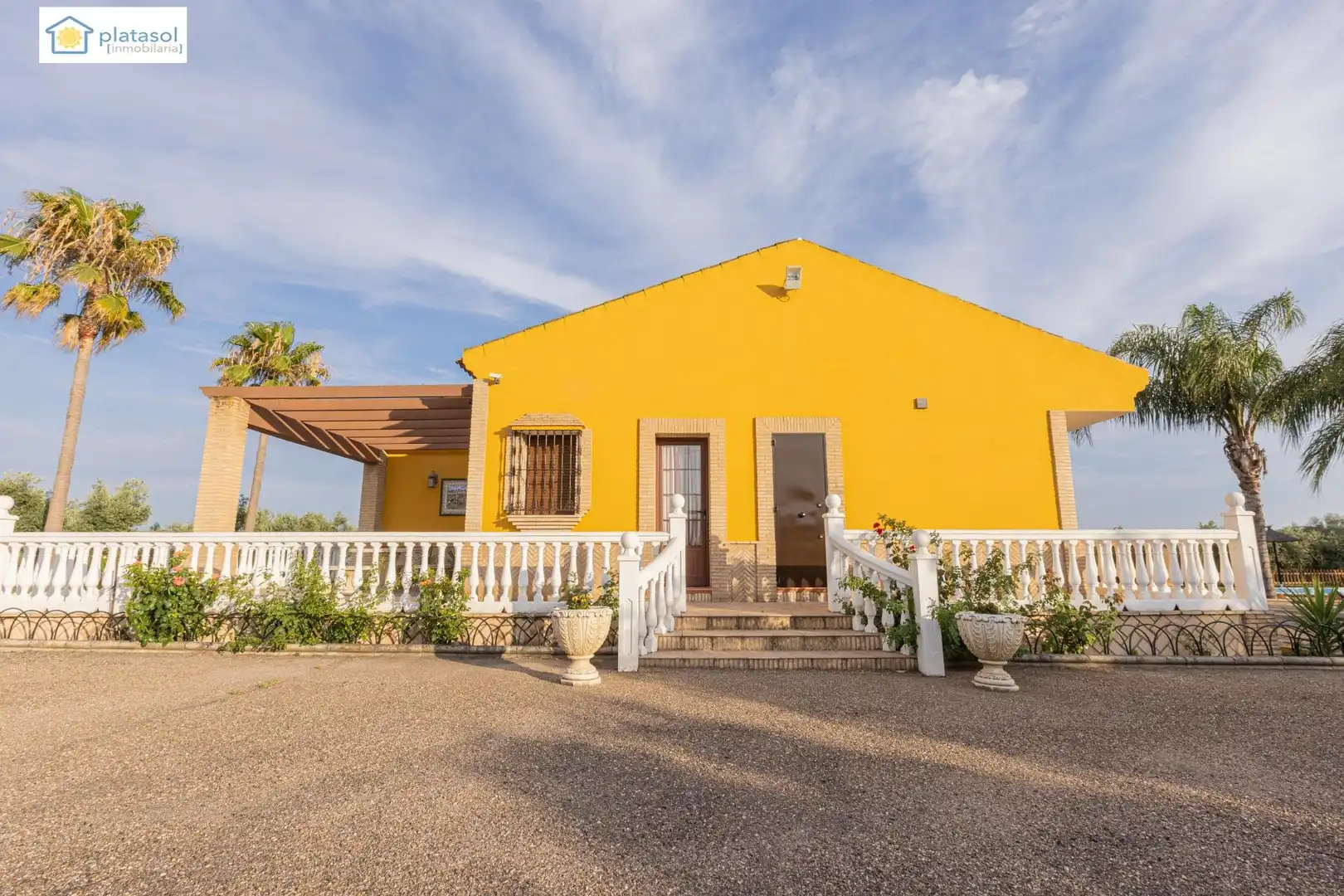 Vista exterior de Finca rústica en venta en Chucena con Aire acondicionado, Calefacción y Jardín privado