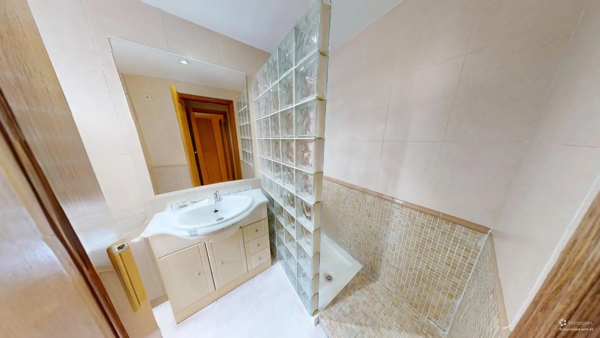 Bathroom of Flat for sale in El Campello  with Air Conditioner, Storage room and Furnished