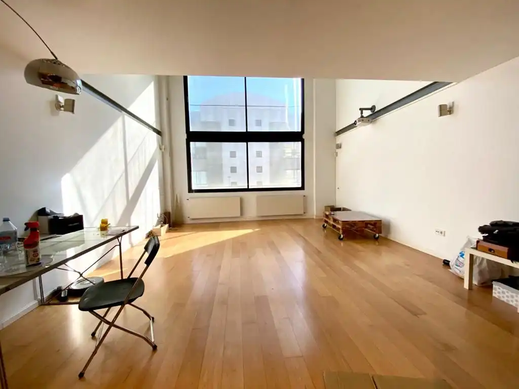Loft mieten mit Kaufoption in Carrer d'Àvila, El Poblenou