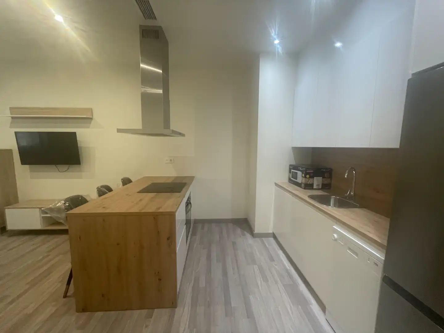 Cocina de Estudio de alquiler en Maracena con Aire acondicionado, Calefacción y Parquet
