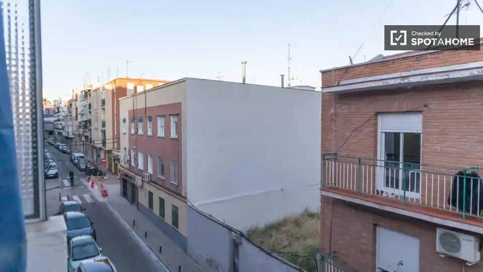 Vista exterior de Pis de lloguer en Madrid amb Aire condicionat, Calefacció i Moblat
