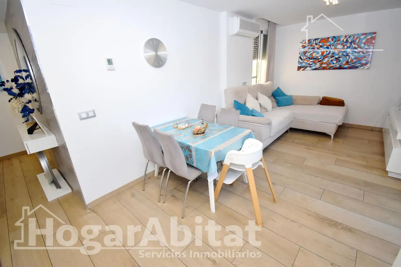 Sala d'estar de Àtic en venda en Castellón de la Plana / Castelló de la Plana amb Aire condicionat, Calefacció i Terrassa