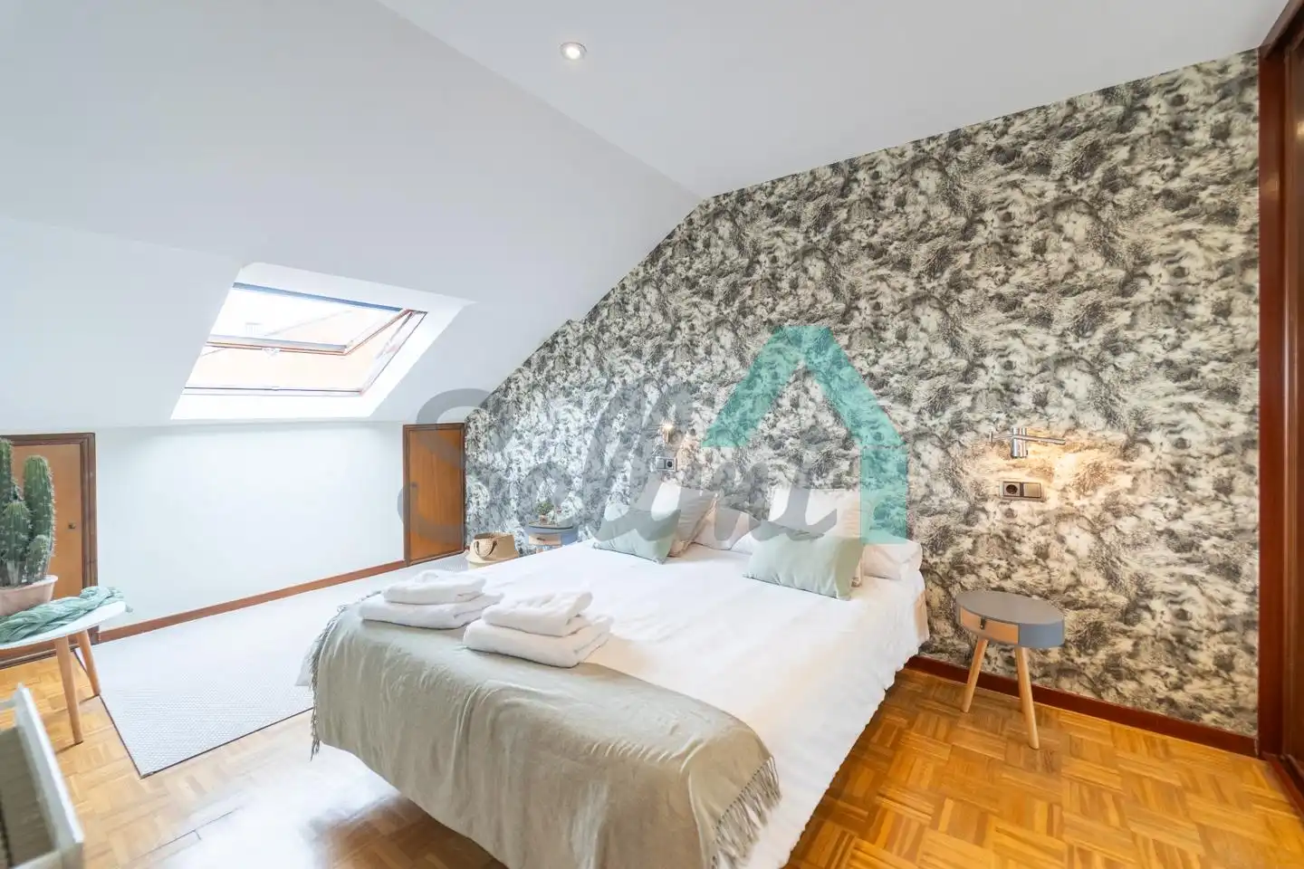 Bedroom of Duplexes for rent in Oviedo   with Heating, Parquet flooring and Storage room