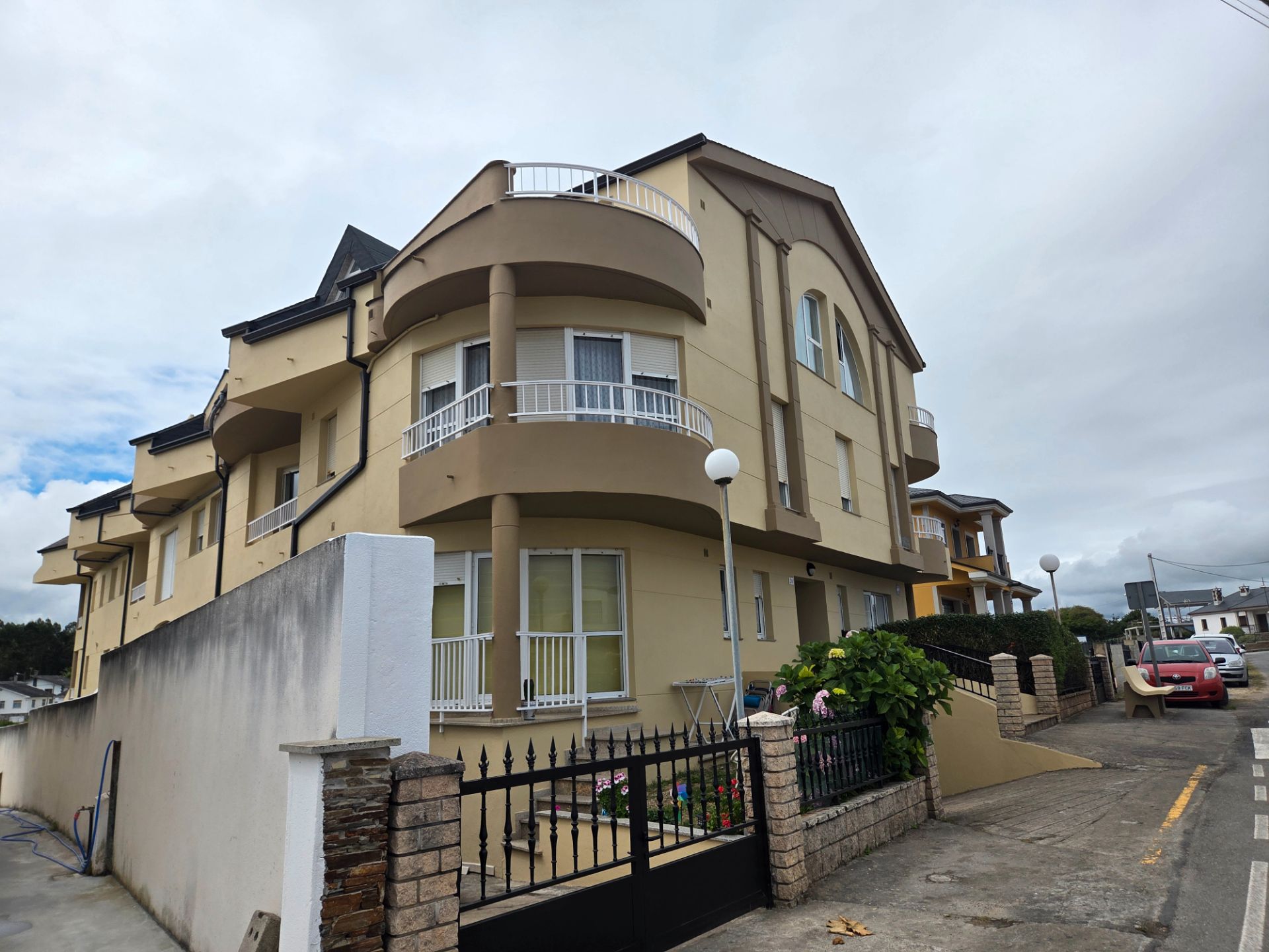Exterior view of Flat for sale in Barreiros  with Terrace, Storage room and Furnished