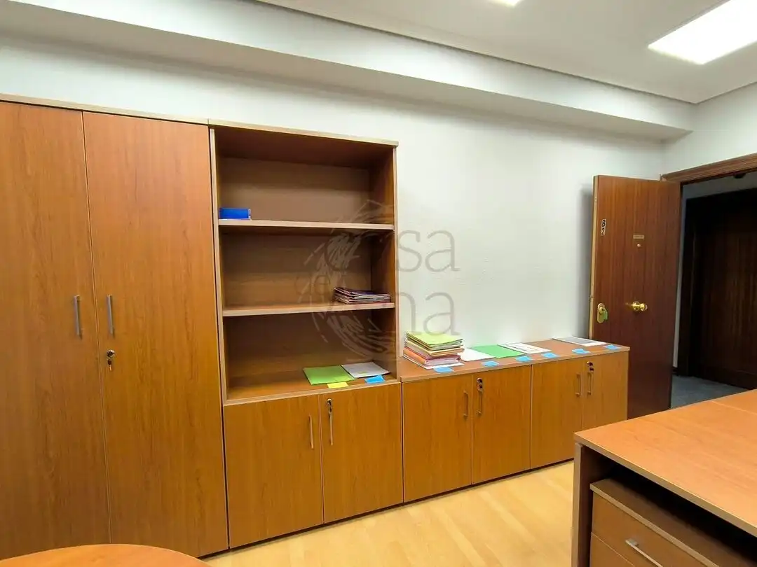 Büro zur Miete in Bilbao  mit Möbliert