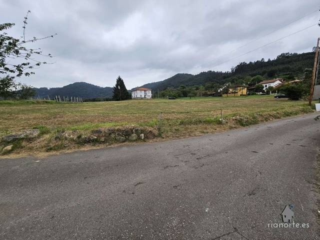 Terreno en Venta en Candamo