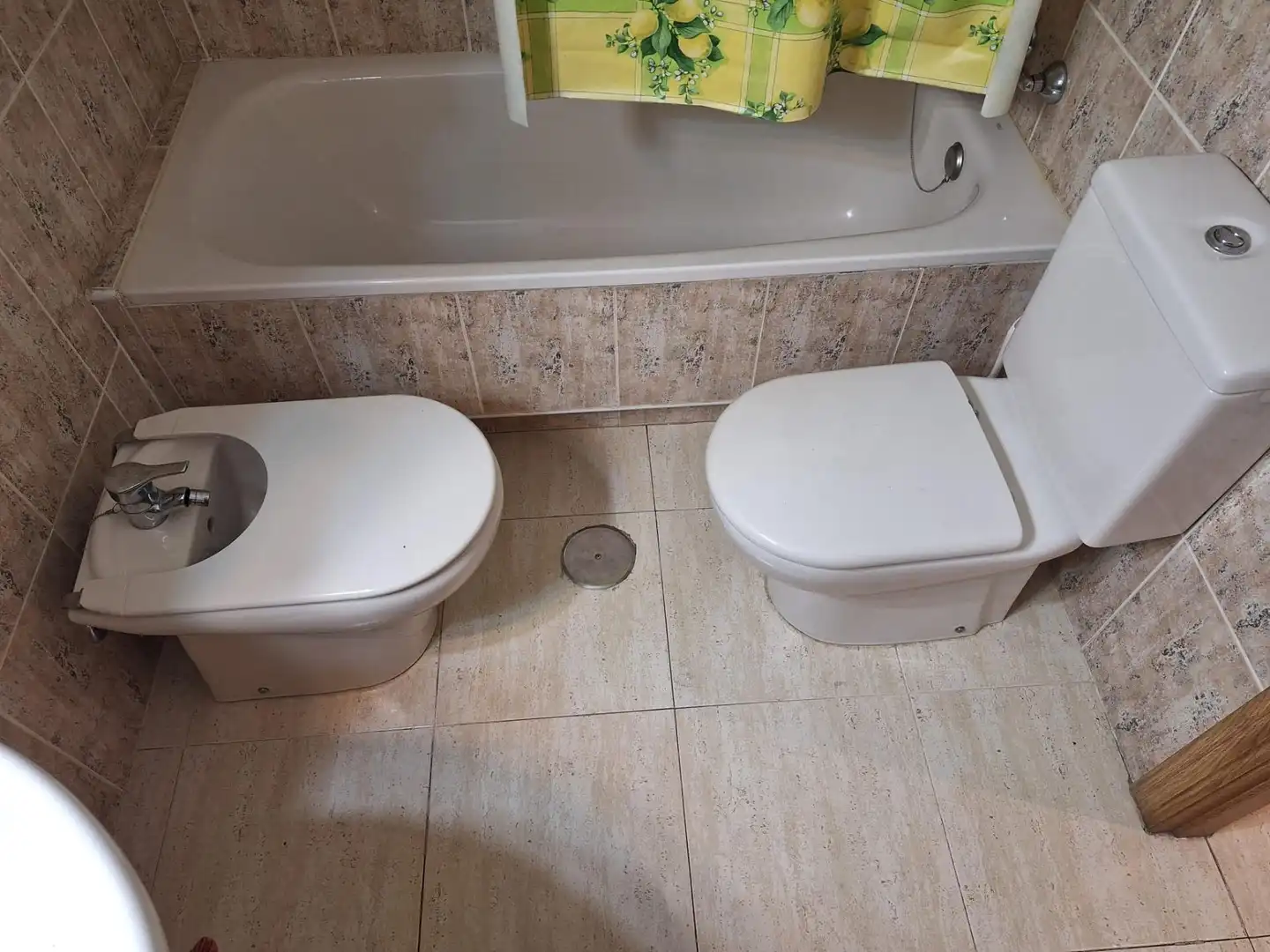 Bany de Pis de lloguer en Murcia amb Aire condicionat, Moblat i Balcó