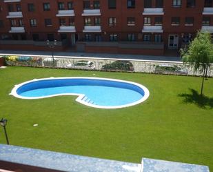 Piscina de Pis de lloguer en Sant Quirze del Vallès amb Calefacció, Terrassa i Traster