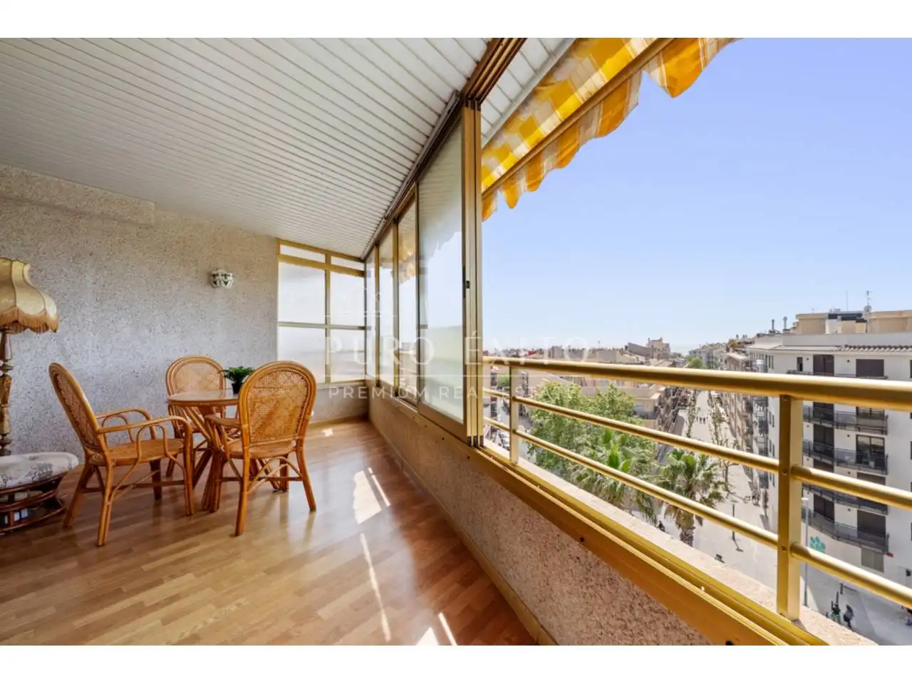 Dormitori de Apartament en venda en Cambrils amb Aire condicionat, Parquet i Terrassa