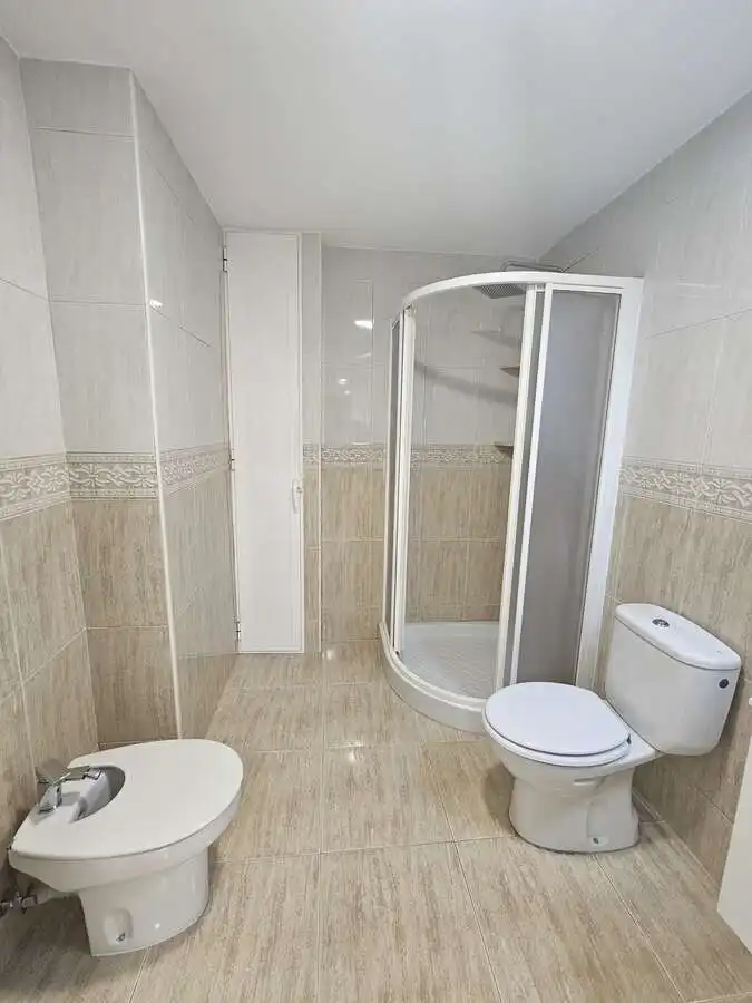 Baño de Piso de alquiler en Catarroja con Trastero