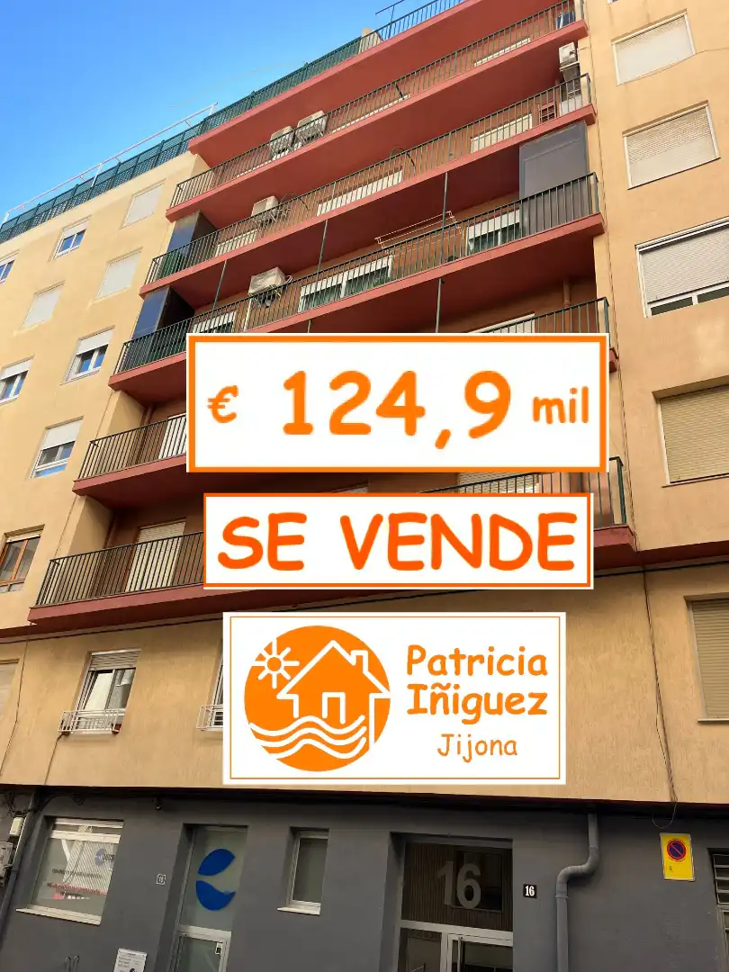 Piso con terraza en venta en Carrer dels Terradets