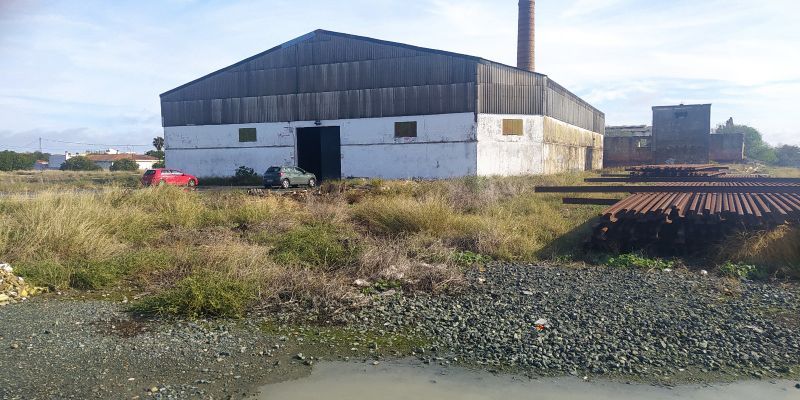 Exterior view of Industrial buildings for sale in Villanueva del Río y Minas