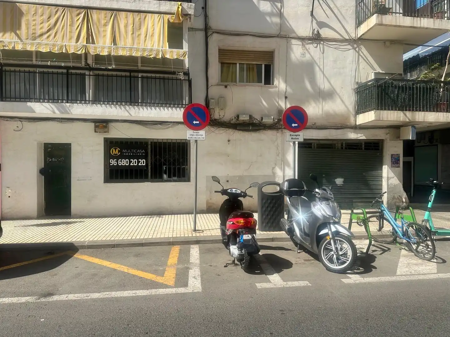 Parkplatz von Geschaftsraum zur Miete in Altea