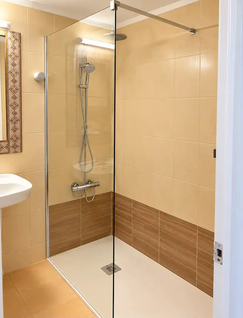 Bathroom of Apartments for rent in Platja de Pals
