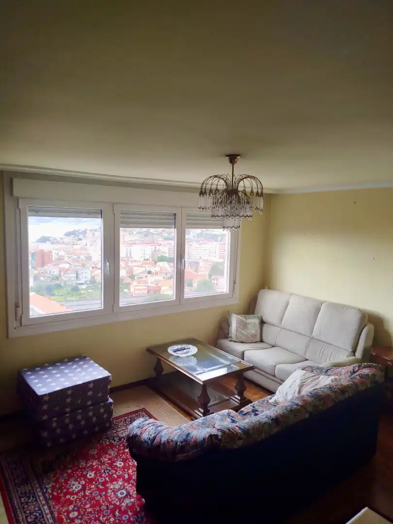 Sala de estar de Piso de alquiler en Vigo  con Calefacción, Amueblado y Horno