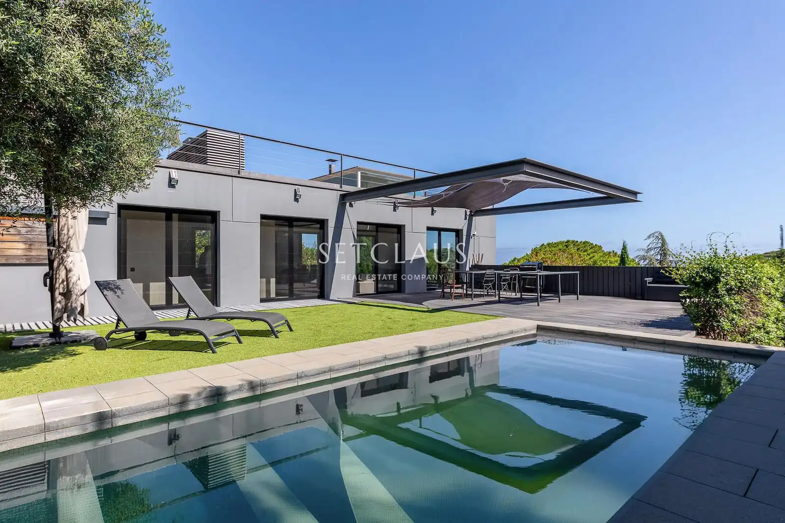 Detached house with terrace for sale in Premià de Dalt