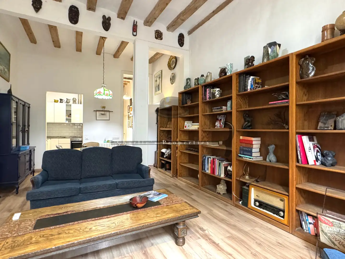 Sala de estar de Apartamento de alquiler en Barcelona con Aire acondicionado, Calefacción y Amueblado