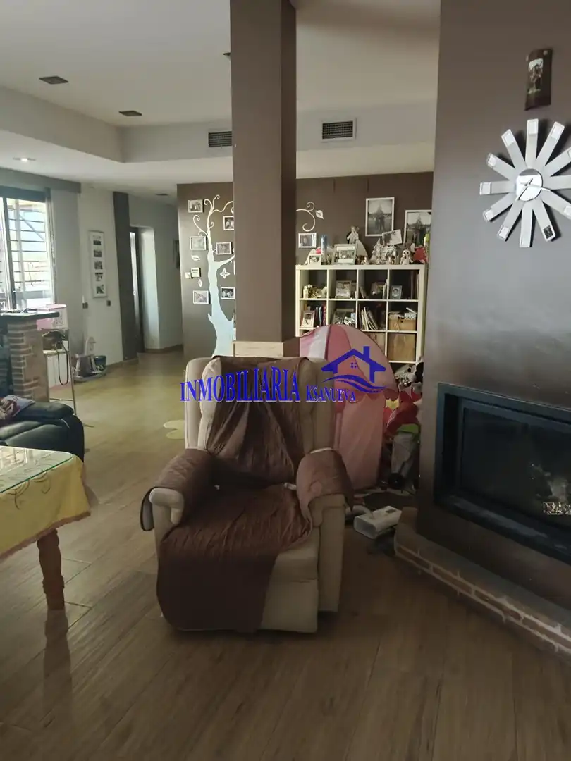 Villa mit Pool zum Verkauf in La Carlota, imagen 19
