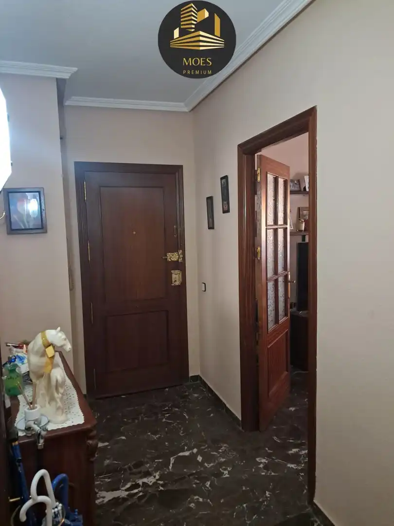 Piso en venta en Linares con Aire acondicionado, Calefacción y Terraza