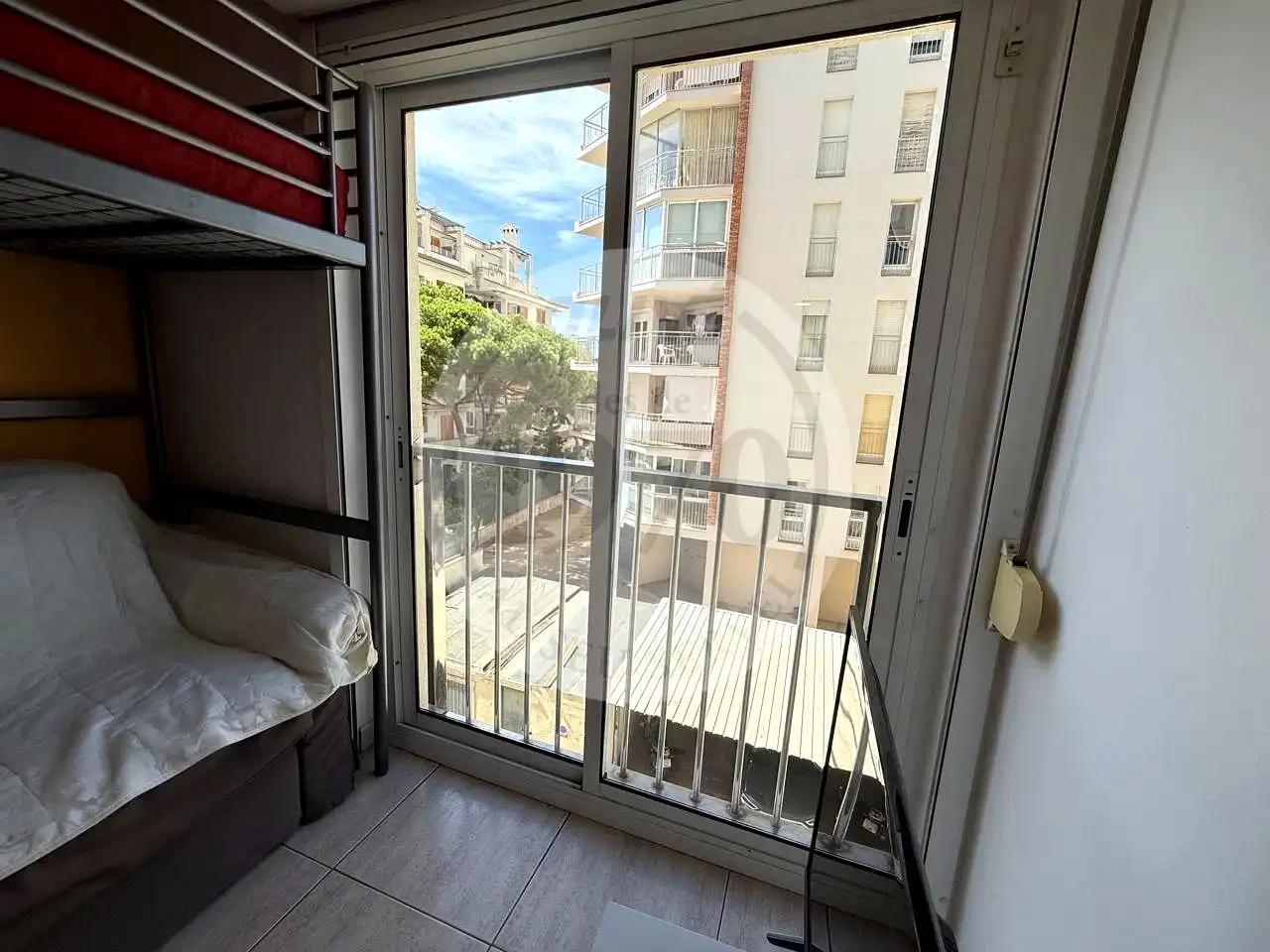 Studio with lift for sale in calle Ciutat de Girona, imagen 8