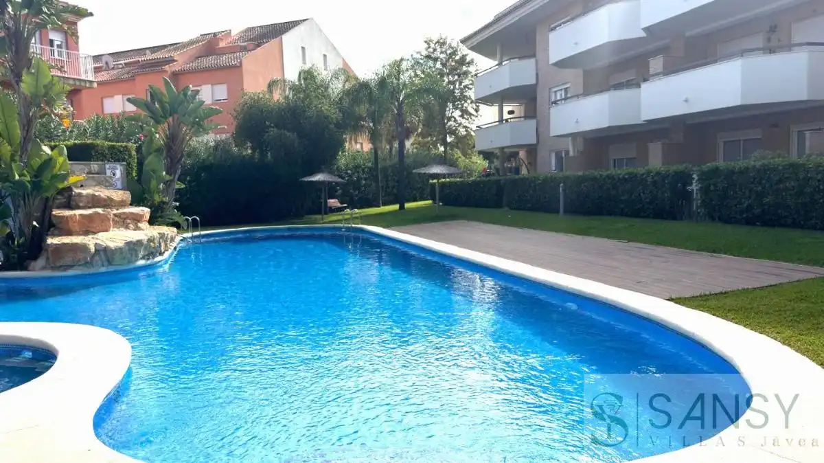 Swimming pool of Attic for sale in Jávea / Xàbia  with Air Conditioner, Heating and Terrace