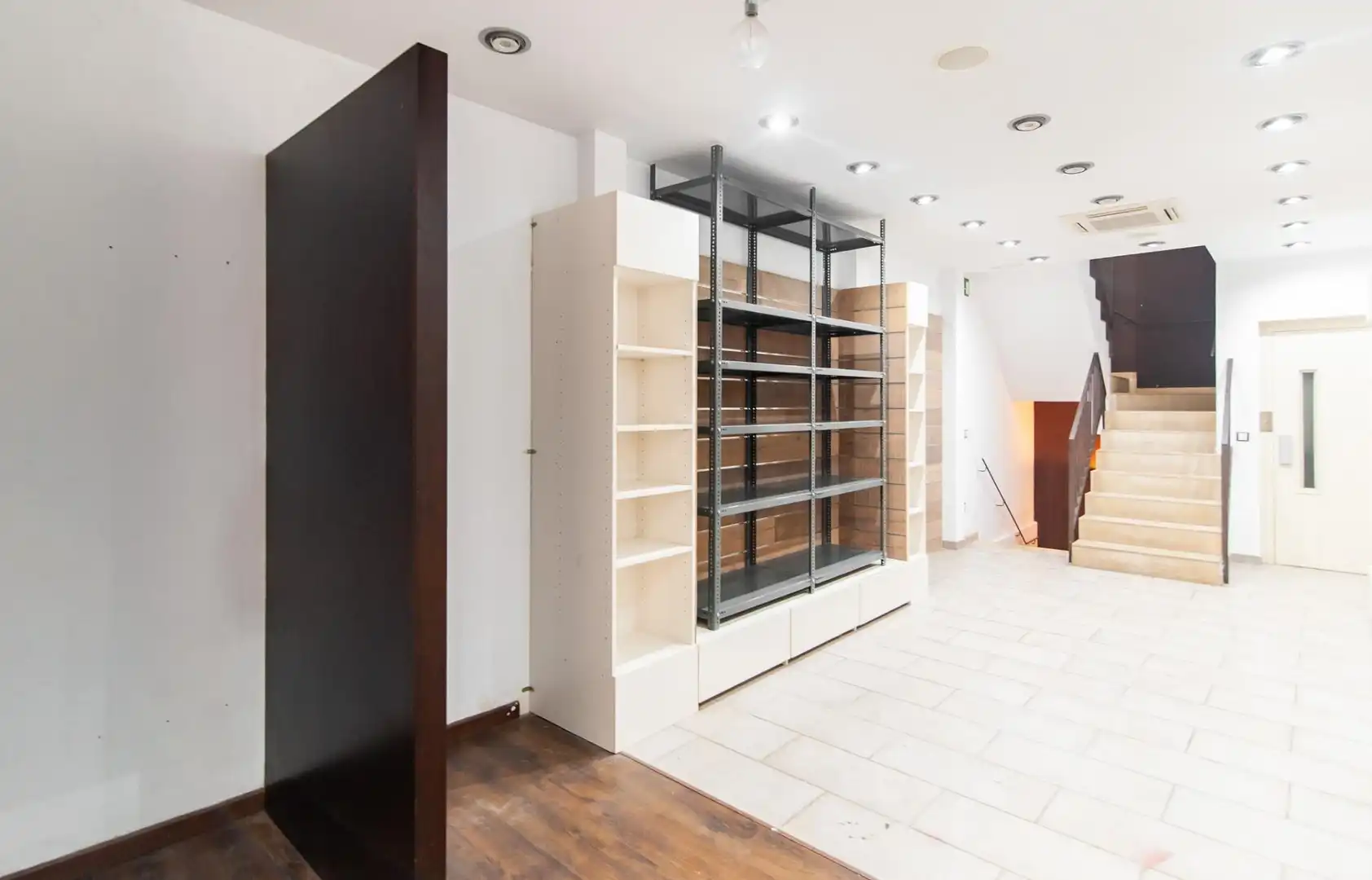 Local comercial de lloguer a Calle Santa Maria, imagen 12