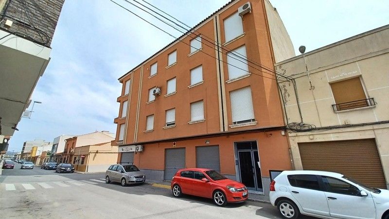 Vista exterior de Pis en venda en Jumilla amb Traster