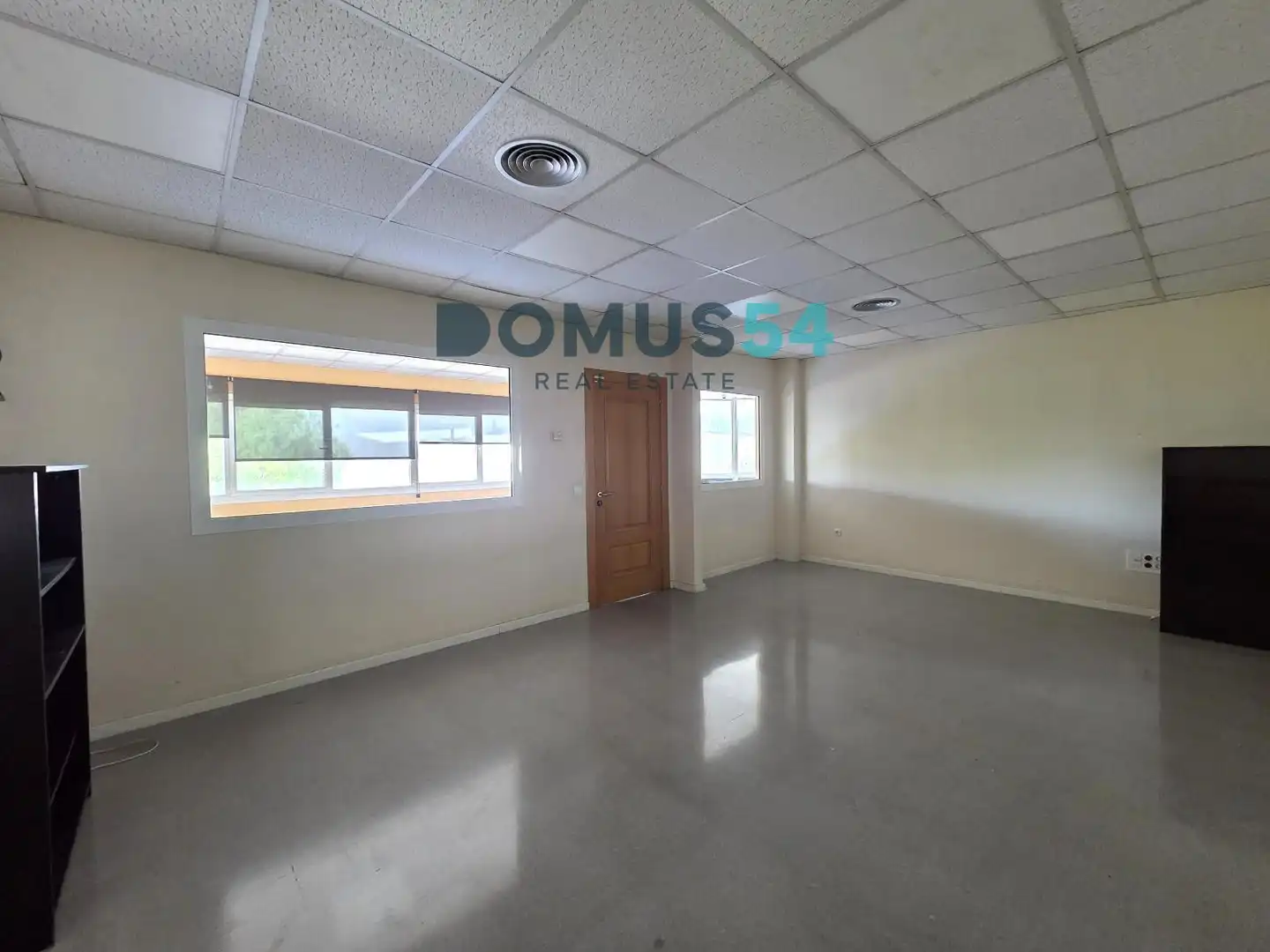 Industrial buildings for rent in Sa Pobla