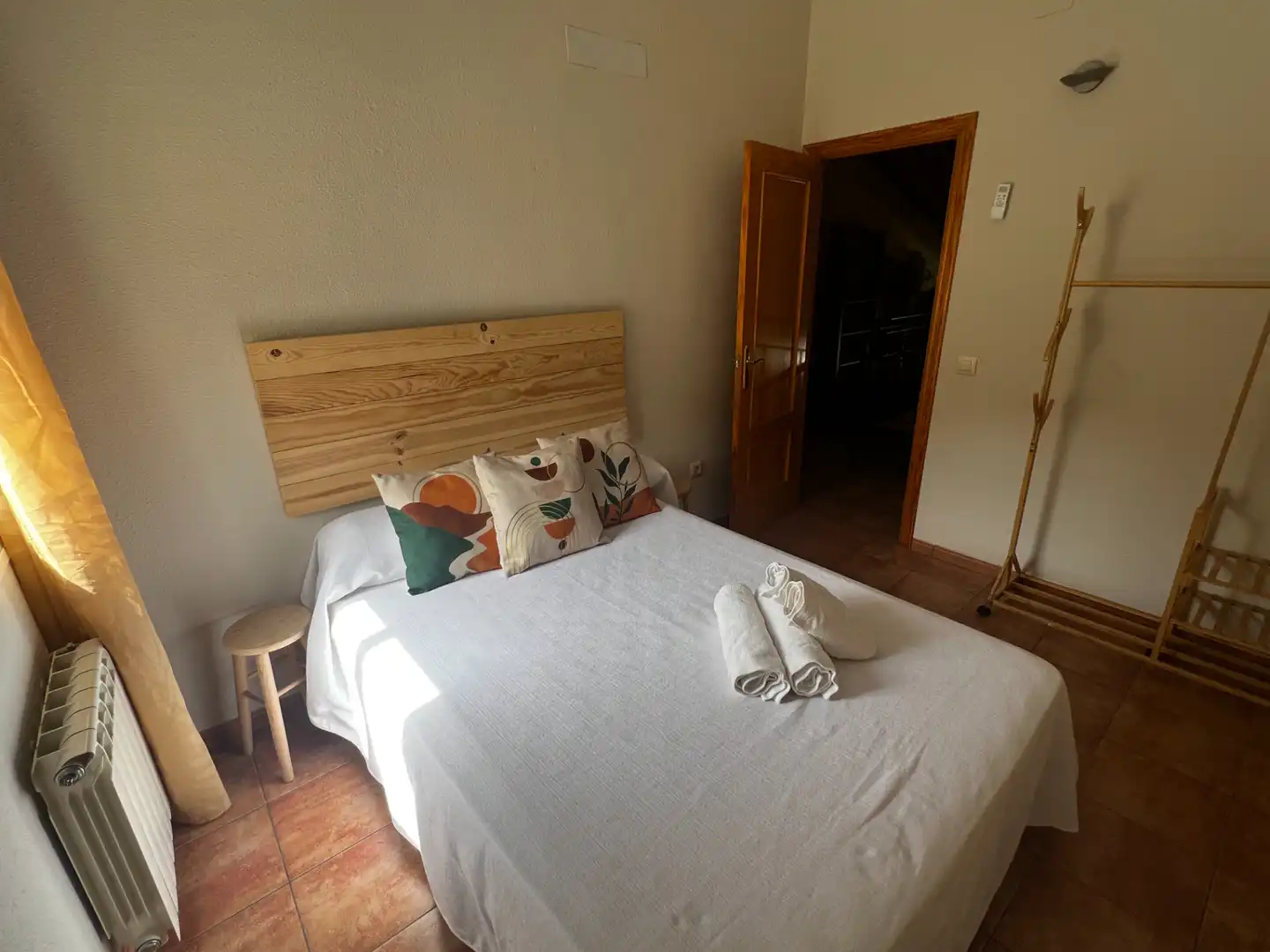 Bedroom of Detached homes for sale in Córdoba  with Air Conditioner, Heating and Private garden