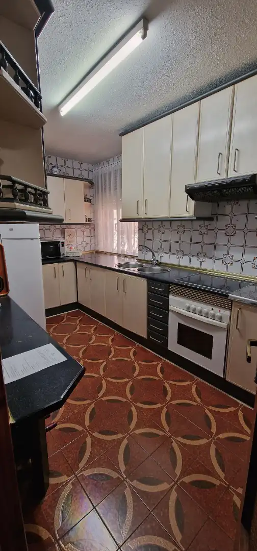 Cocina de Piso en venta en El Tiemblo  con Aire acondicionado, Calefacción y Amueblado