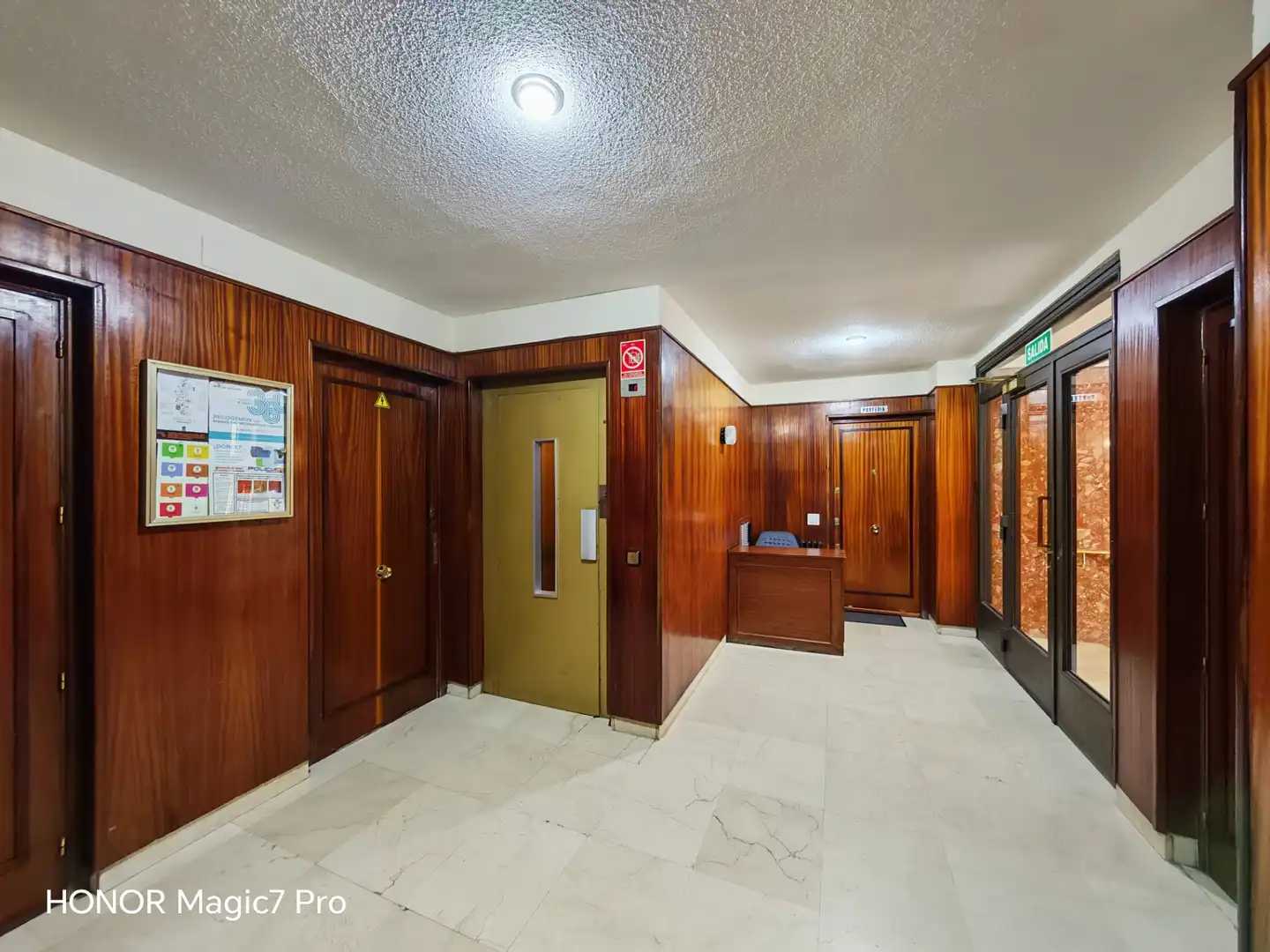 Piso en venta en Madrid con Parquet, Terraza y Trastero