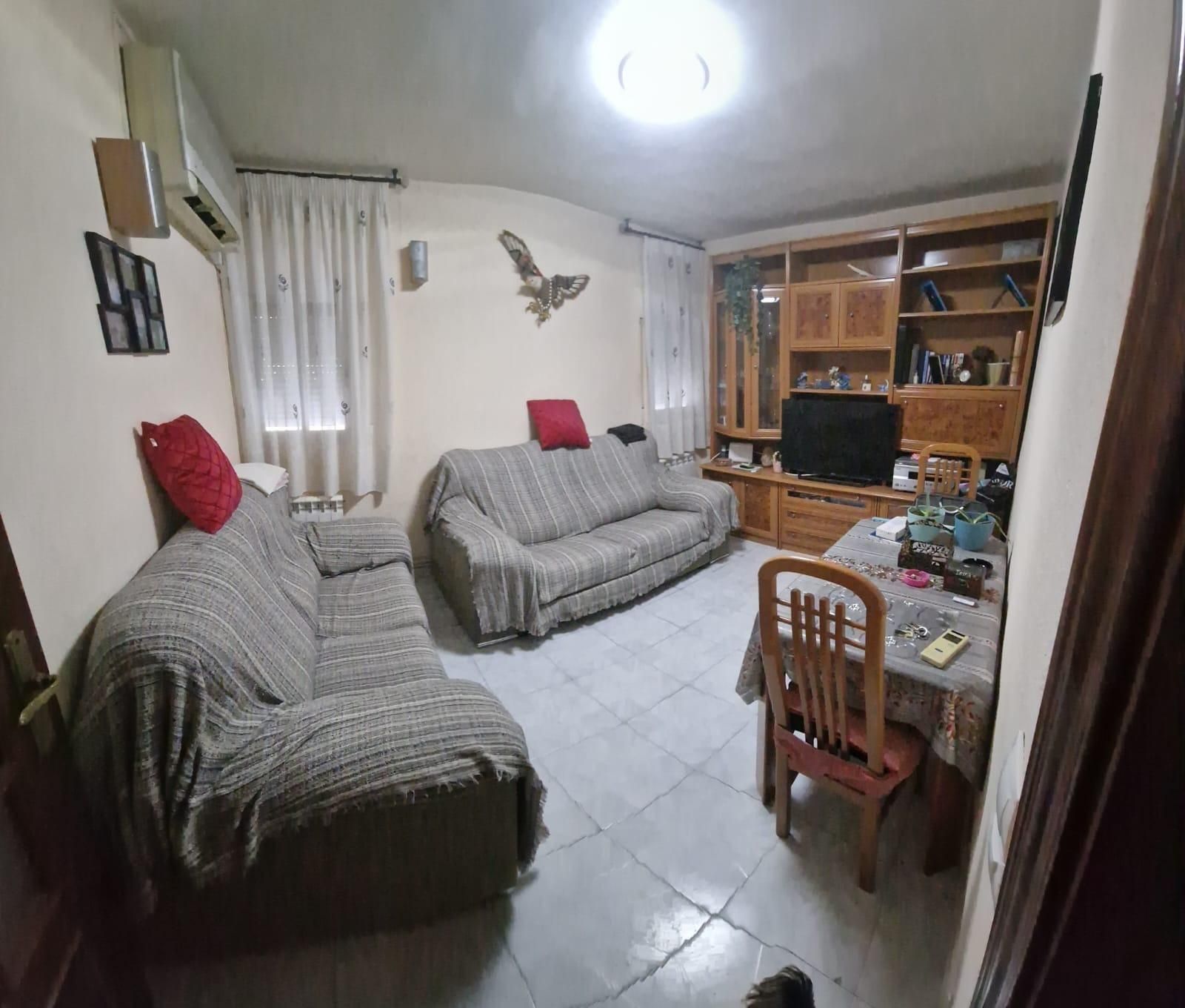 Living room of Flat for sale in  Madrid Capital  with Air Conditioner and Heating