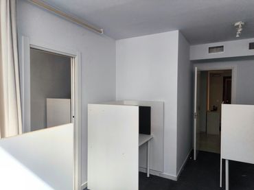 Bureau avec ascenseur à louer à Avenida Ramón y Cajal 2