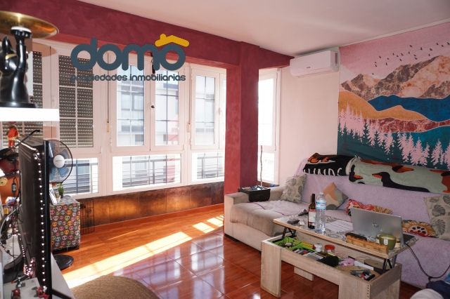 Sala d'estar de Pis de lloguer en  Almería Capital amb Aire condicionat i Moblat