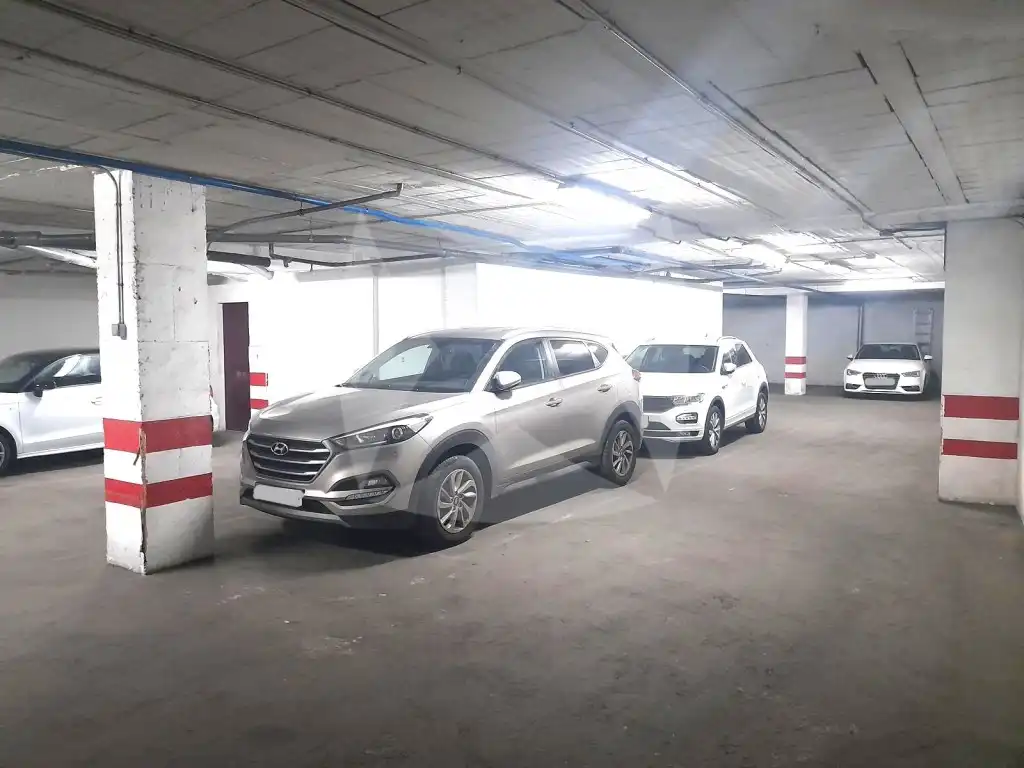 Parkplatz von Wohnung zum Verkauf in Badajoz mit Klimaanlage