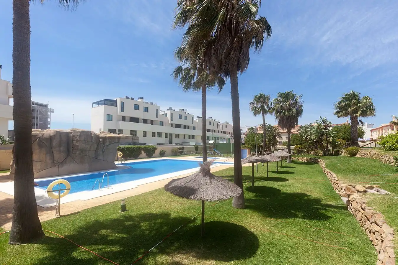 Jardín de Casa adosada en venta en Tarifa con Aire acondicionado, Calefacción y Jardín privado