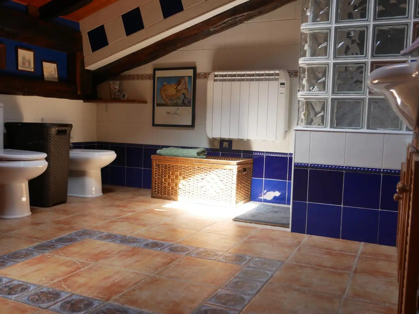 Bany de Casa adosada en venda en Arrankudiaga / Zollo amb Calefacció i Jardí privat