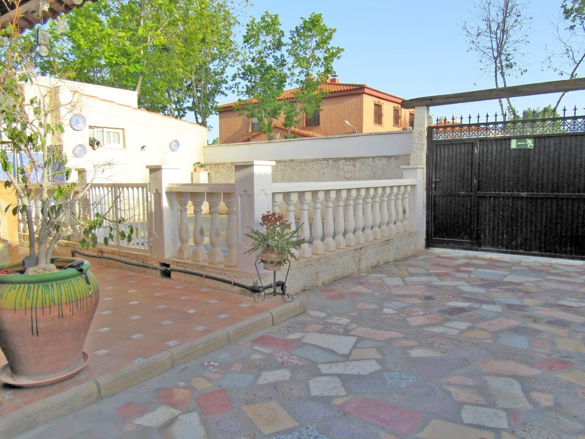 Terrace of Single-family semi-detached for sale in San Vicente del Raspeig / Sant Vicent del Raspeig  with Heating, Private garden and Terrace