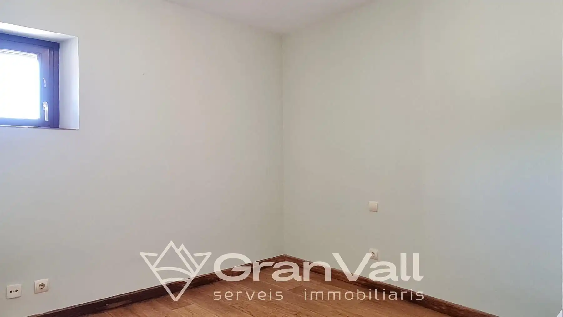 Dormitori de Casa adosada en venda en Fontanals de Cerdanya amb Calefacció