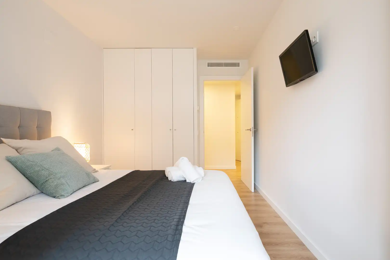 Habitación de Apartamento en venta en Badalona con Aire acondicionado, Amueblado y Horno