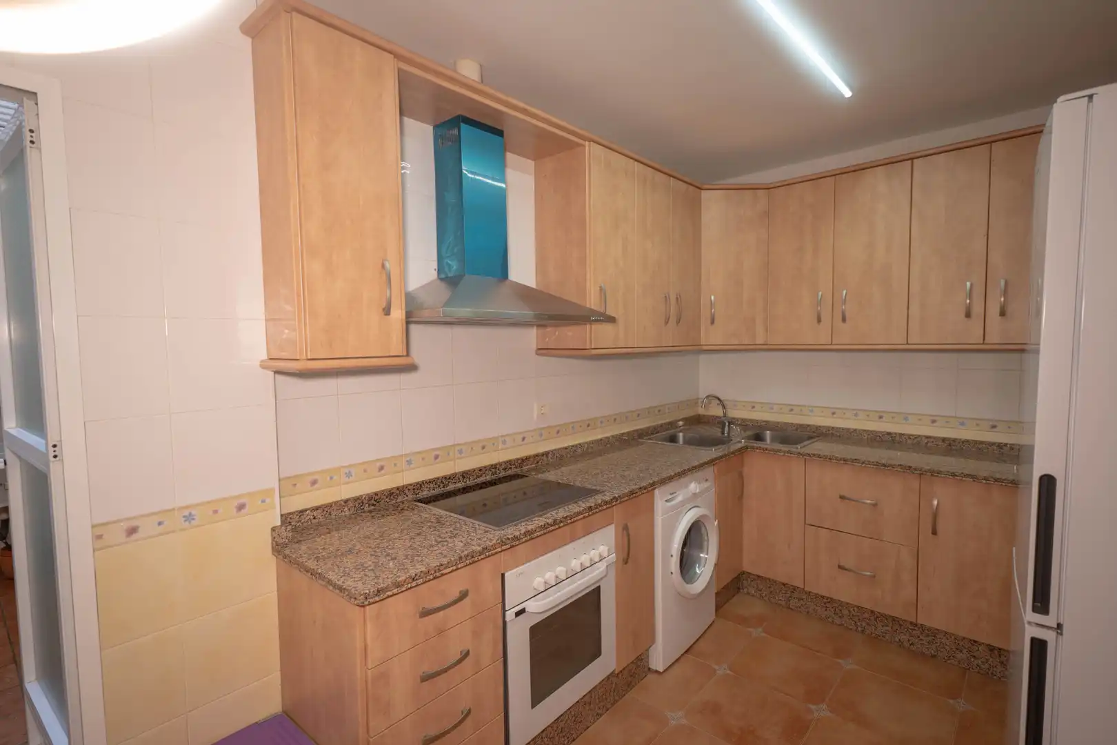 Küche von Einfamilien-Reihenhaus zum Verkauf in Albuñol mit Terrasse, Möbliert und Balkon