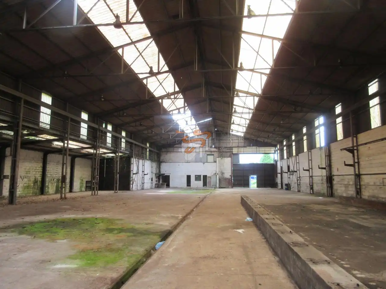 Nau industrial en venda en Narón